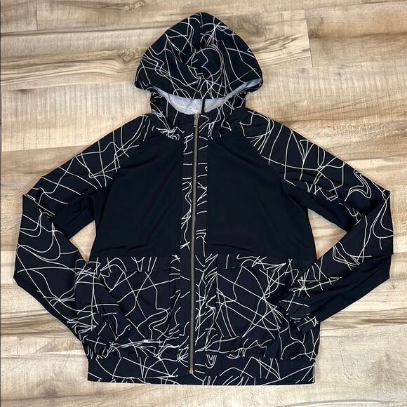 Fabletics Jaie black and white zip hoodie transitional windbreaker size small - Picture 5 of 9